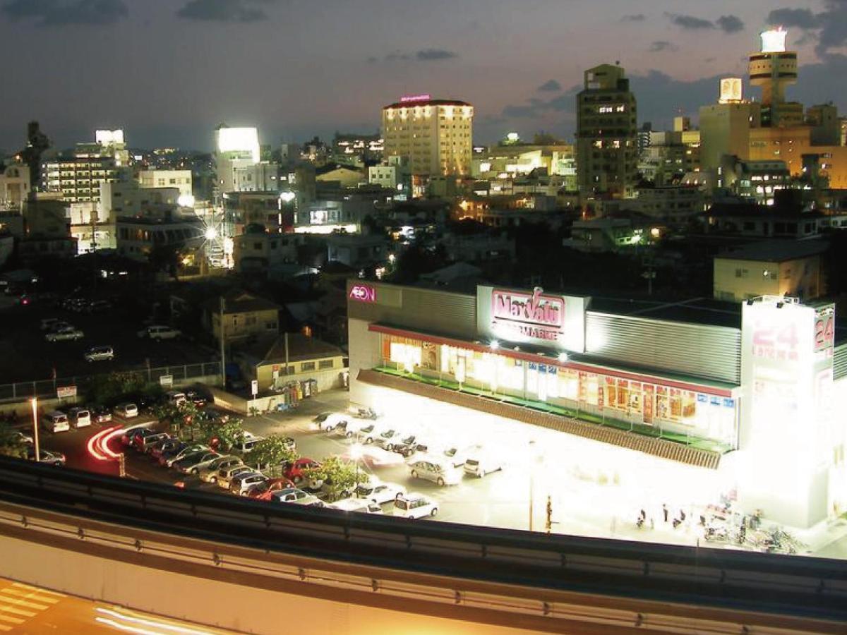 Stay In Sumuka Kokusai Street Tomari Екстериор снимка